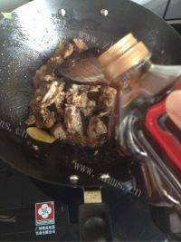 美味的羊肉炖山药做法图解7)