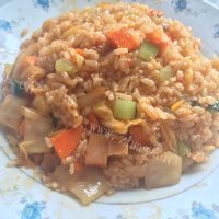 鲜美可口的辣白菜炒饭