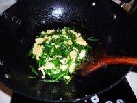 「美味可口」韭菜炒鸡蛋做法图解8)