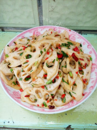 家常菜素炒藕片