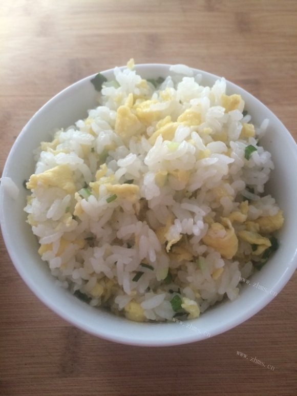 芳香四溢的蛋炒饭