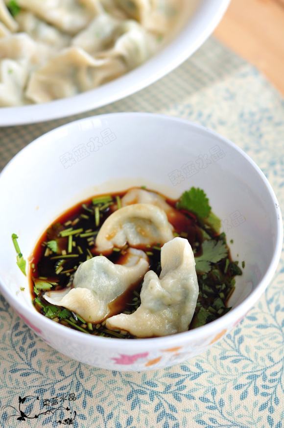 色香味俱全的鸡蛋韭菜饺子