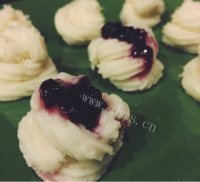 蓝莓山药泥做法图解4)