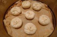 香喷喷猪肉韭菜包子做法图解9)