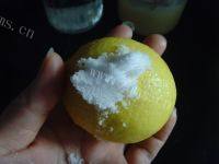 自制柠檬蜂蜜茶做法图解2)