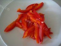 色味俱佳的肉丝炒豆角做法图解3)