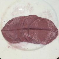 鲜美的紫薯玫瑰做法图解5)