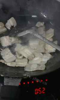 家常回锅肉做法图解4)