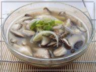 简单的香菇豆腐汤