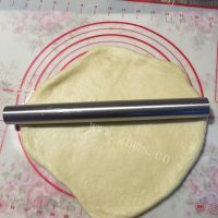 美味的热狗面包做法图解7)