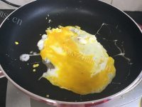 色香味俱全的鸡蛋手抓饼做法图解5)
