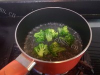 简单的柠檬香煎三文鱼做法图解7)