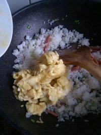 喷香的火腿蛋炒饭