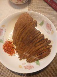 好吃不腻的盐水猪肝