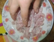 美味的酸甜里脊做法图解2)