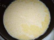 口感极佳的莲藕饼做法图解5)