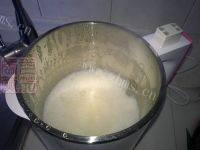 美味的纯香豆浆做法图解5)