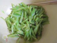 「健康美食」凉拌莴笋