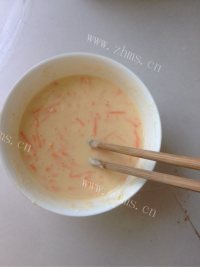 香飘十里的胡萝卜鸡蛋饼做法图解2)