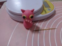 美味的萌猫翻糖杯子蛋糕做法图解9)