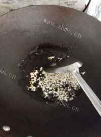 美味的耗油生菜做法图解4)