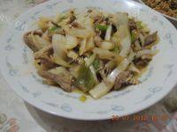 家常菜白菜梗炒肉