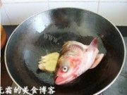 沙锅鱼头汤做法图解2)
