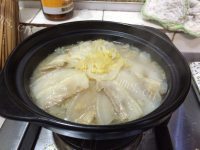 美味的酸菜氽白肉做法图解18)