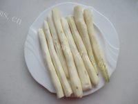 好吃草莓灌心熊做法图解2)