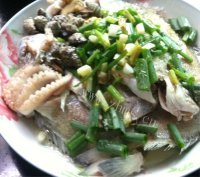 家常菜葱油鱼做法图解10)