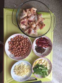 美味的香辣鸡翅根做法图解1)