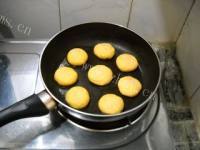 美味的南瓜豆腐饼做法图解5)