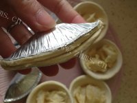 喷香的榴莲酥做法图解3)