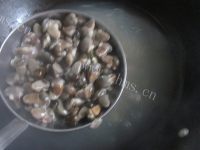 美味的炒泥螺做法图解3)