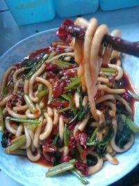 很有食欲的新疆炒米粉