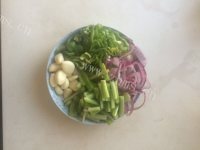 珍馐美味的三汁焖锅做法图解2)