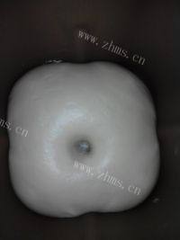 自制牛奶豆沙包做法图解4)