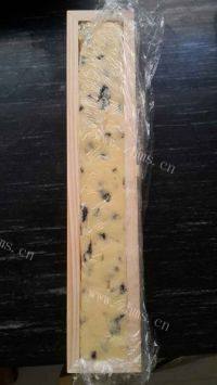 美味的黑加仑饼干做法图解4)