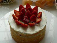 #DIY美食#草莓奶油蛋糕
