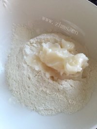 自制红豆酥做法图解3)