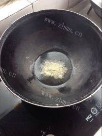 简单版红烧猪脊骨做法图解7)