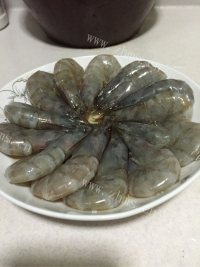 色香味俱全的油焖大虾做法图解1)