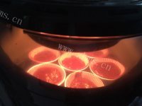 色泽不错的熔岩巧克力蛋糕做法图解5)