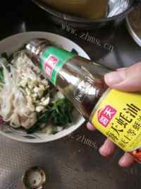 独特的油泼面做法图解6)