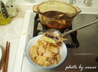 诱人的小酥肉蒸碗做法图解12)