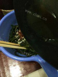家庭版炝拌海带丝做法图解7)