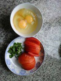 家庭番茄炒蛋做法图解2)