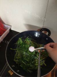 家常菜蒜香空心菜做法图解5)