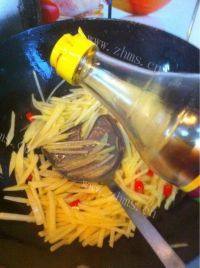 家常菜酸辣土豆丝做法图解9)