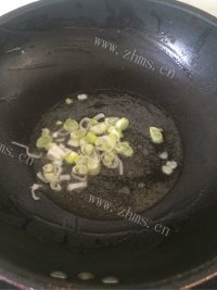 油而不腻的宫爆鸡丁做法图解8)